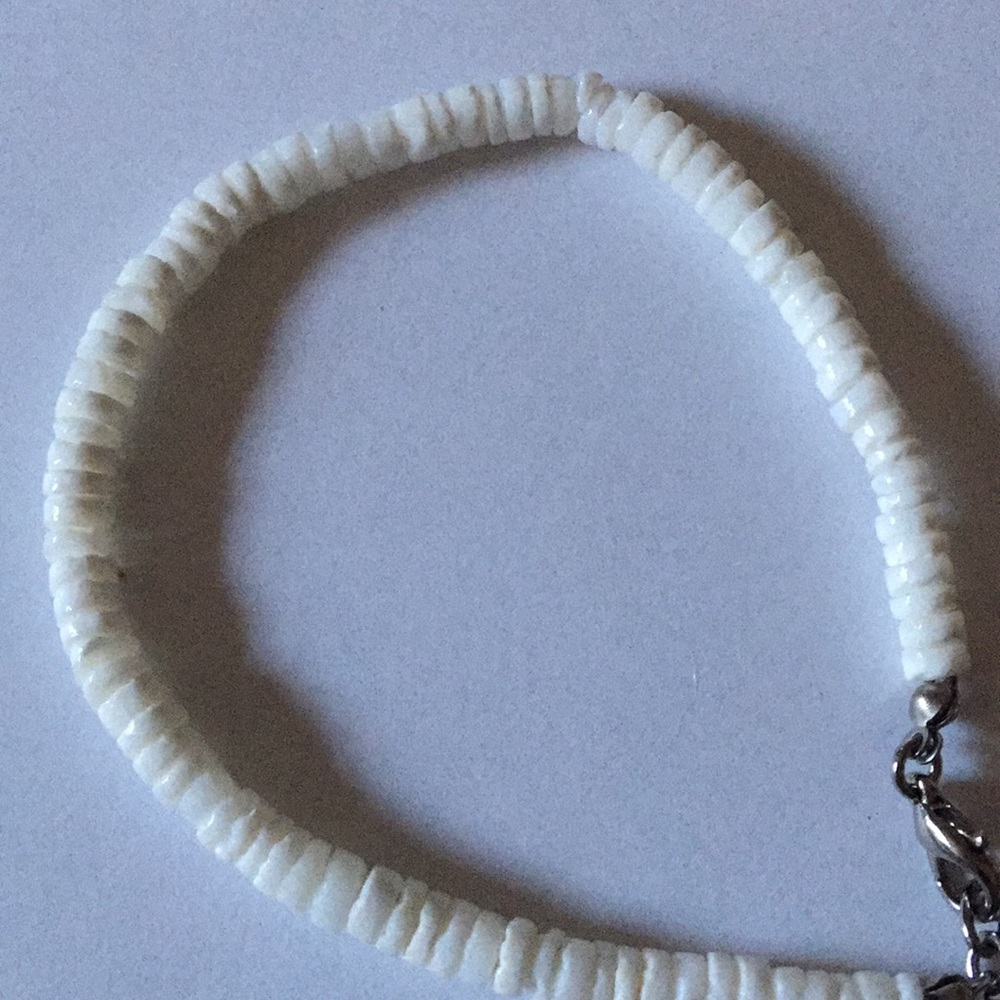 Shell bracelet - Picture 2 of 4